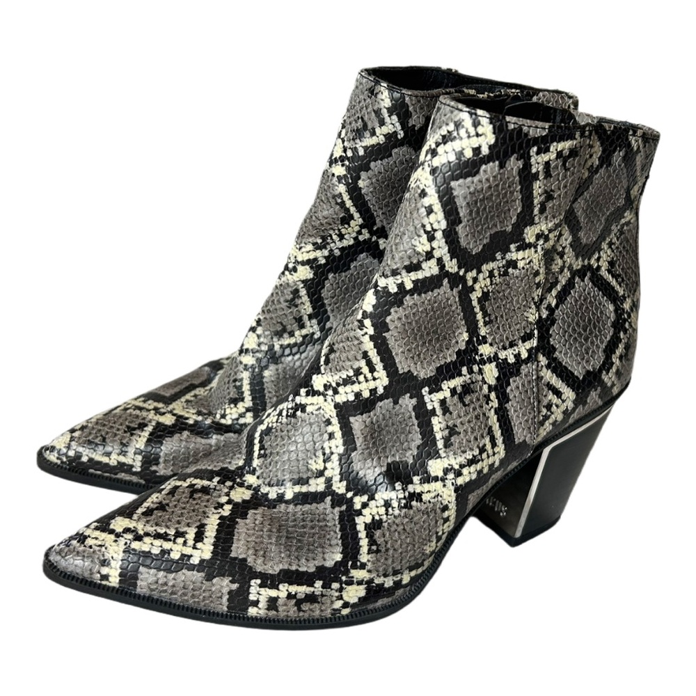 Circus NY By Sam Edelman Gray & Black Snakeskin Ankle Booties Size 6